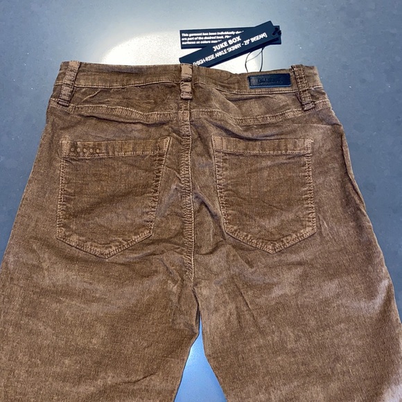 NWT BlankNYC Juke Box Brown Corduroy Skinny Pants - Picture 8 of 12